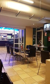 Un jove de Valls intoxicat en un restaurant local