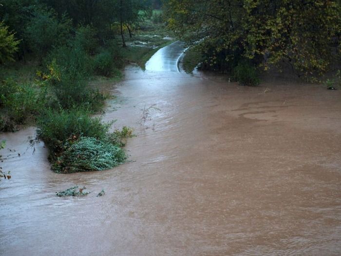 Alerta roja por inundaciones en la Sierra de Segura