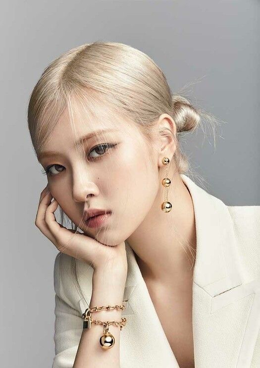 BLACKPINKS ROSÉ HAS PASSED AWAY DUE TO A CAR ACCIDENT