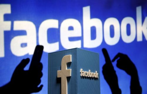 Strategies for Using Facebook to Build a Brand as an Industry Disruptor